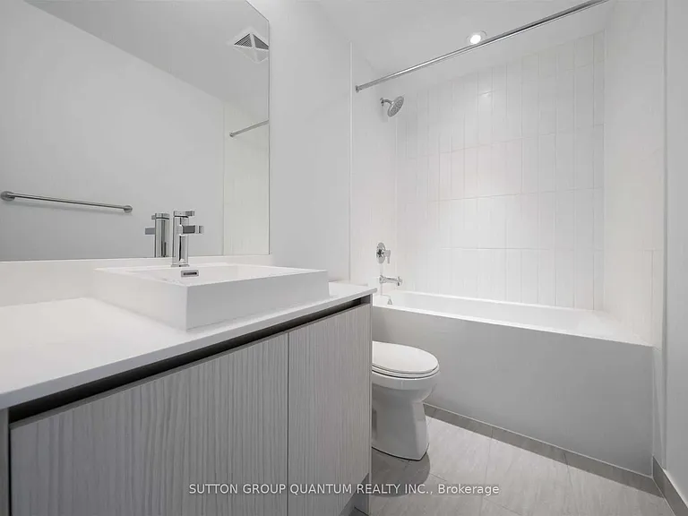 251 Manitoba St #614 — Photo 7