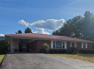 314 Lynn St, Bluefield, VA 24605