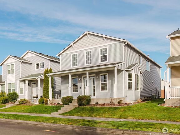3rd image of 8324 Sweetbrier Loop SE
