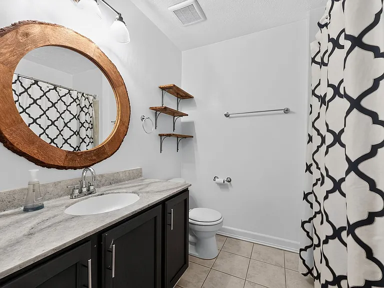 8155 Deer Chase Ln — Photo 14
