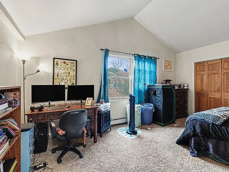 623 Marine St — Photo 6