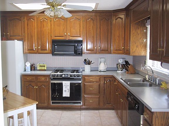 Custom oak in Kitchen