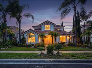 3545 Locust Ave, Long Beach, CA 90807