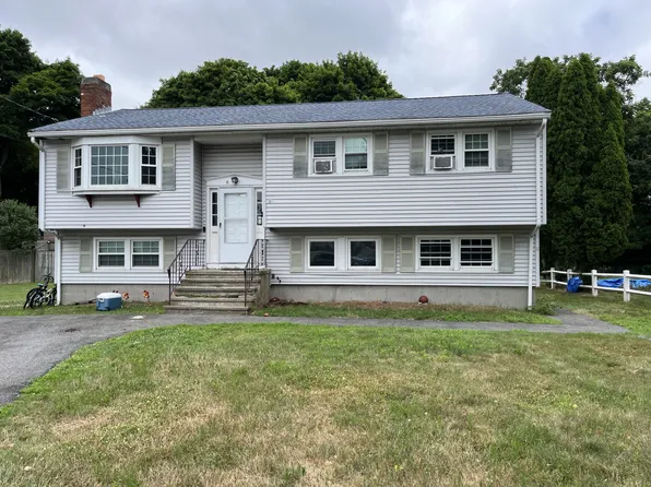 6 Castle Cir #B, Peabody, MA 01960