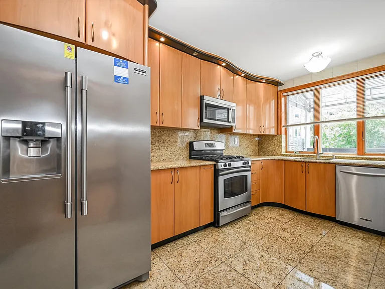 99-64 65th Ave #WH — Photo 6