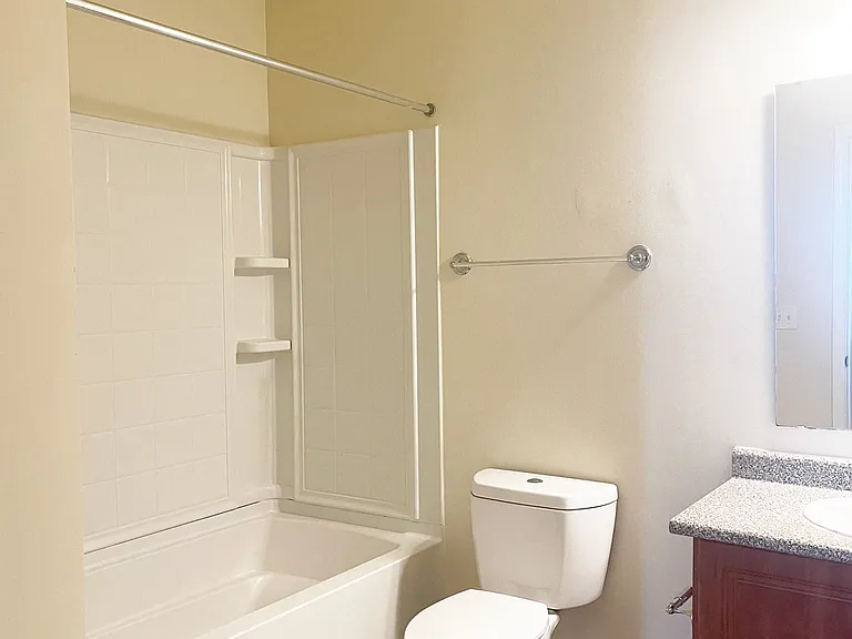 Clairmont at Farmgate — Photo 87