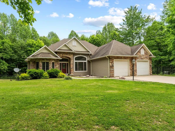 11082 Hoffman Rd, Marcellus, MI 49067
