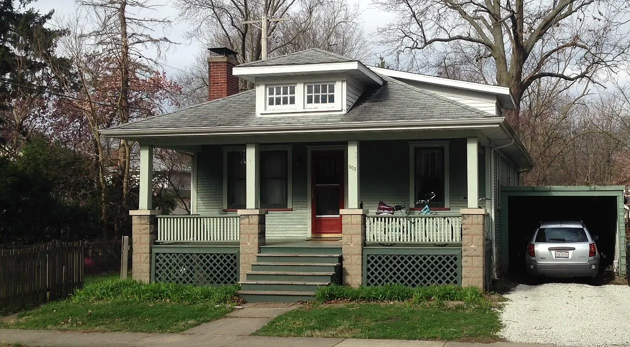 803 S McCullough St photo 1