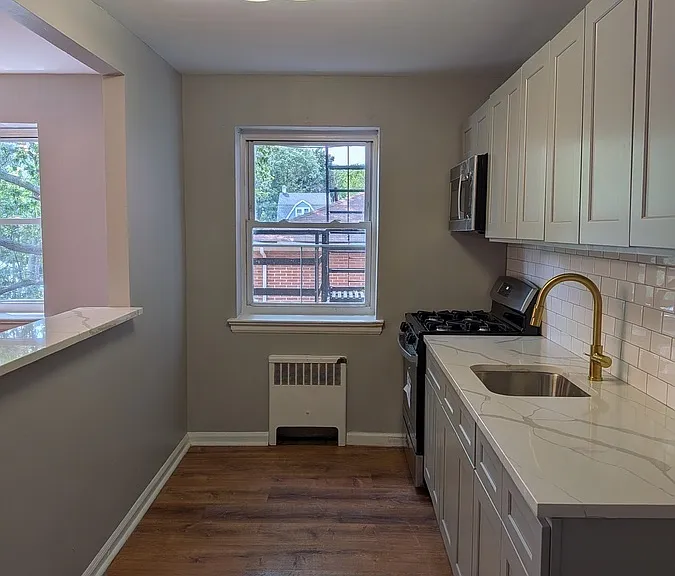 1276 Clinton Ave #3D — Photo 5