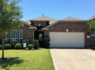 6135 Wickshire Dr, Rosenberg, TX 77471