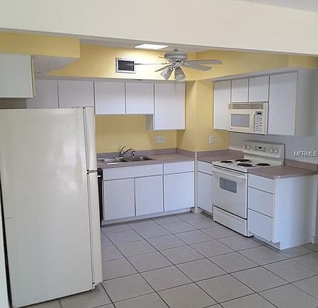 2nd image of 22204 Olean Blvd