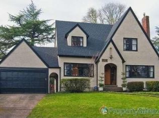 2164 University St, Eugene, OR 97403