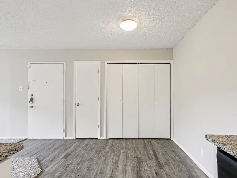 A1 - 1BD, 1BA - 707SF - Dining Room