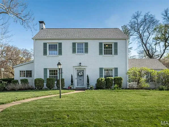 236 Orrick Ln, Saint Louis, MO 63122