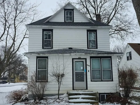 362 2nd St, Gaylord, MN 55334