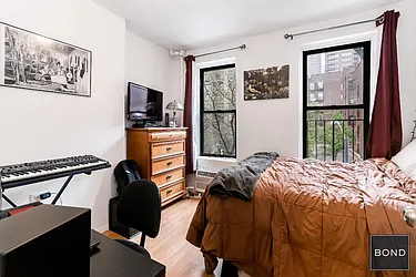 Rented by Bond New York