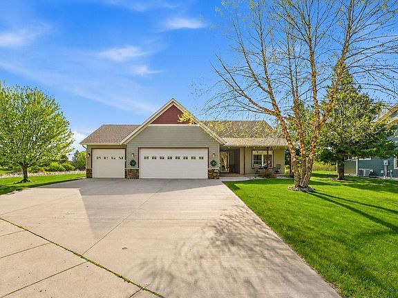 2nd image of 1411 Karnis Dr NW