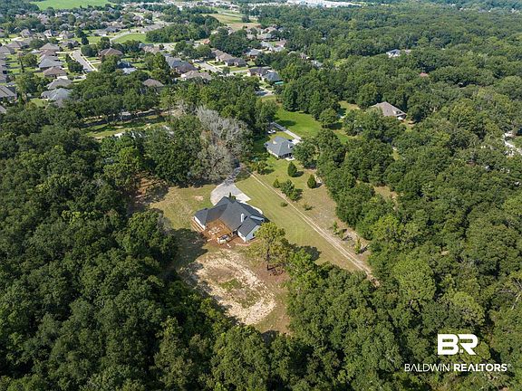 5th image of 9790 Windmill Rd