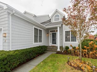 2 Brookview Dr, Pleasantville, NY 10570