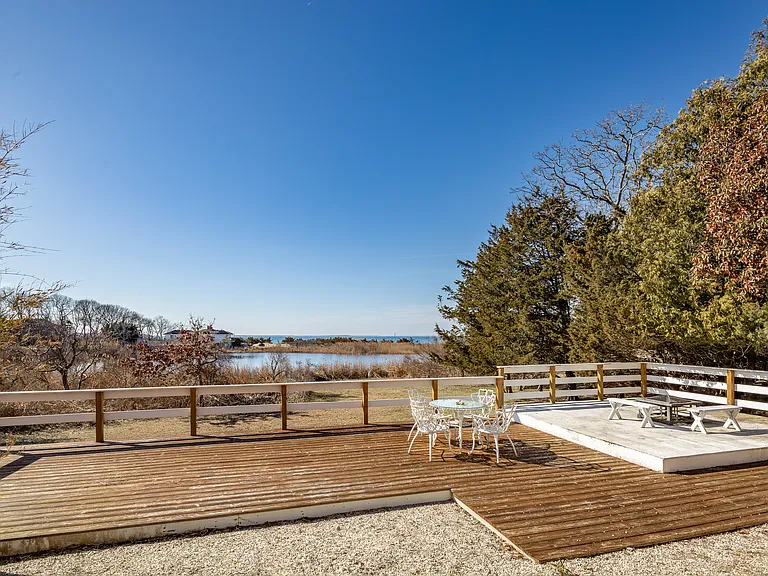 20 Bay Inlet Rd — Photo 24