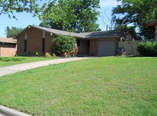 107 NE Cimarron Trl, Lawton, OK 73507
