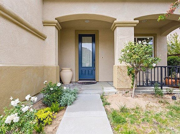 3rd image of 31914 Cedarhill Ln