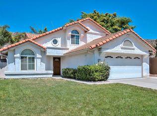 9243 Sombria Rd, Lakeside, CA 92040