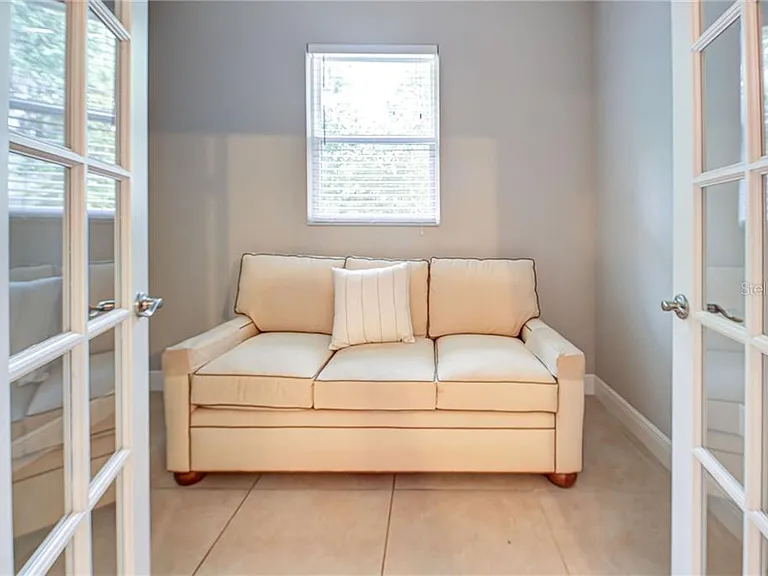 2330 Bradford St — Photo 28