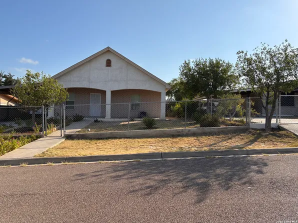 1234 Zarate, Eagle Pass, TX 78852