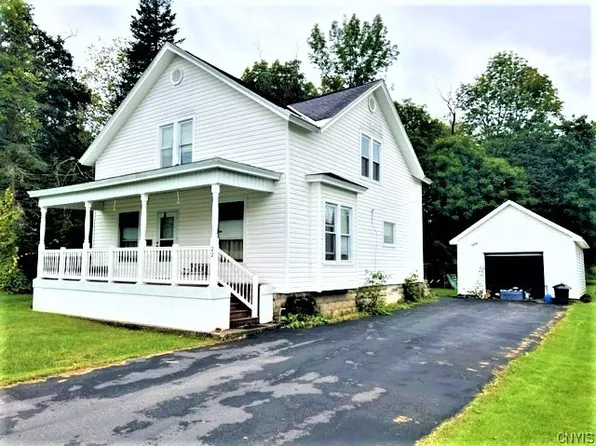 22 Cline St, Dolgeville, NY 13329