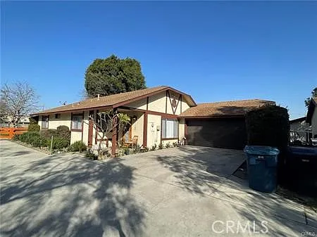 Building Photo - 16641 California Ave