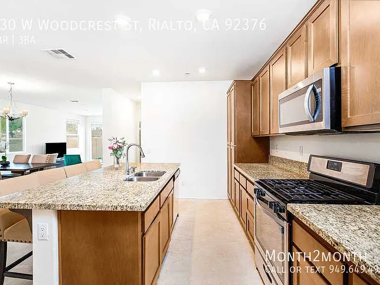 630 W Woodcrest St — Photo 56