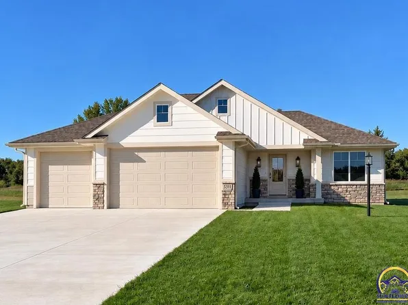 5311 NW Beaumont Ct, Topeka, KS 66618