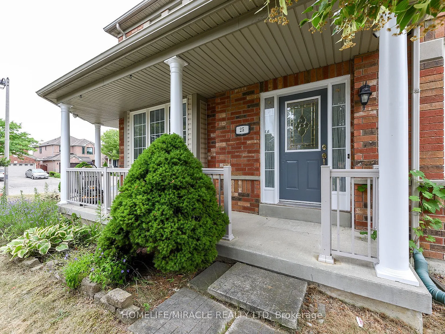 4 bed, $4,400 — Photo 3
