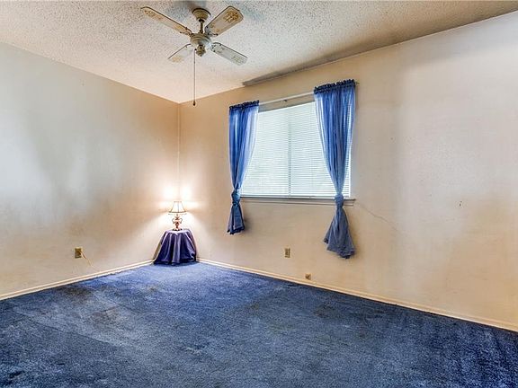 5th image of 1429 Francis Ln