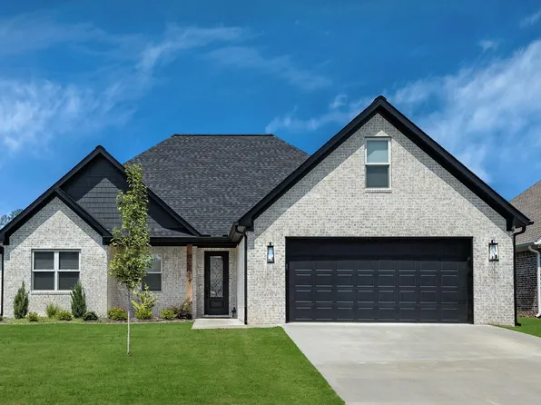 7417 Northwood Dr, Benton, AR 72019