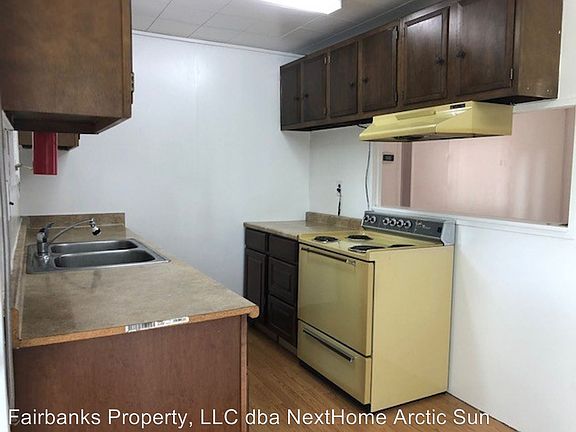 3rd image of 320 Glacier Ave #2