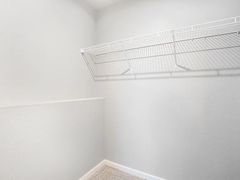 101 Mackenzie St — Photo 14