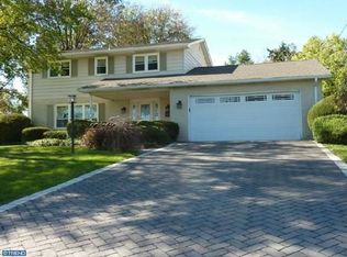 430 S 10th St, Quakertown, PA 18951