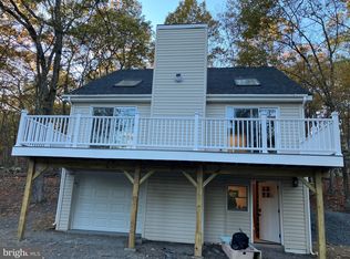 2096 Scarborough Way, Bushkill, PA 18324