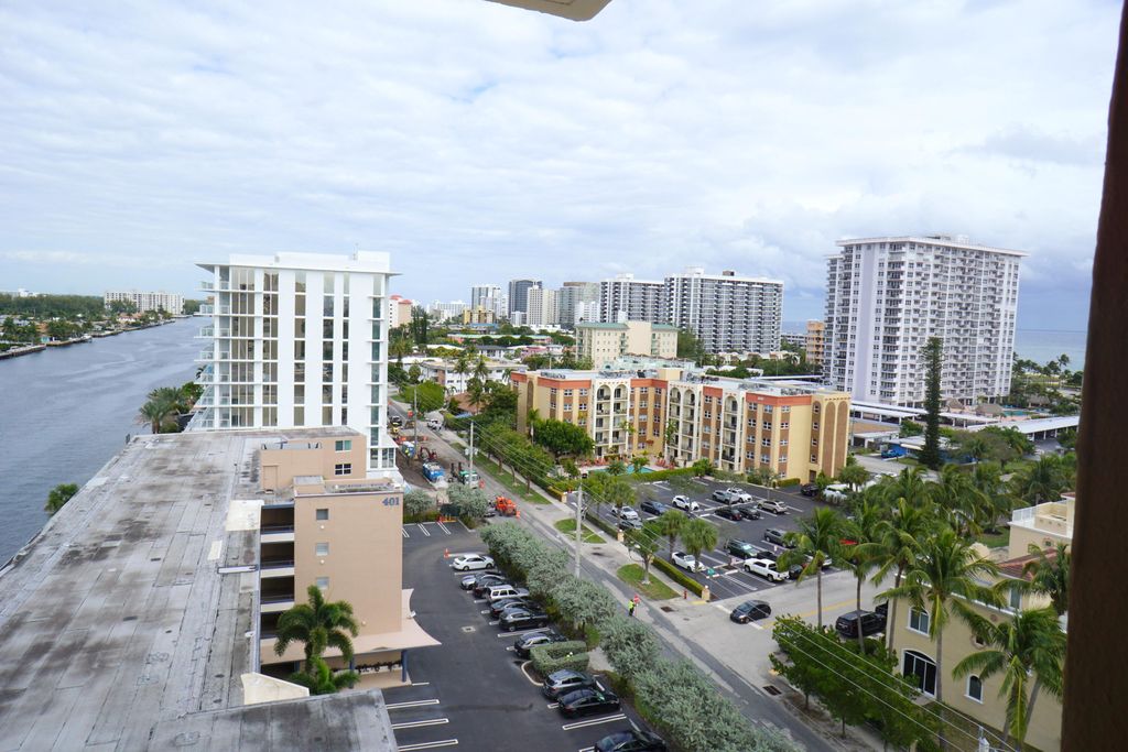 303 N Riverside Drive #PH4, photo 2