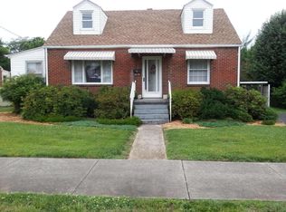 1635 Coveland Dr NW, Roanoke, VA 24017