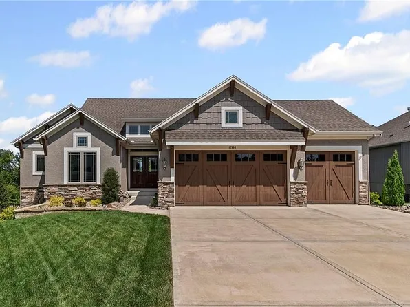 12904 W 168th St, Overland Park, KS 66221
