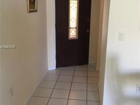 3rd image of 1671 NE Miami Gardens Dr APT 148