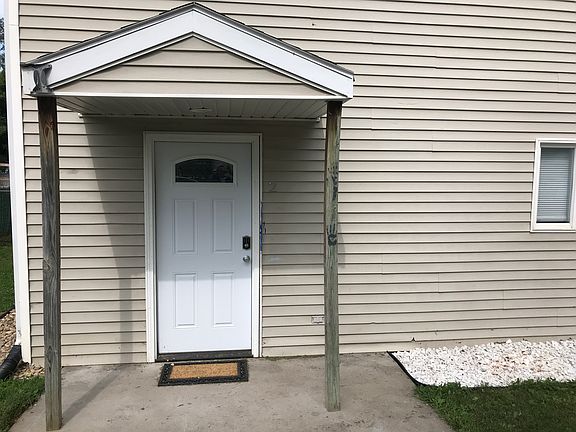 2nd image of 1718 N 29th St #2