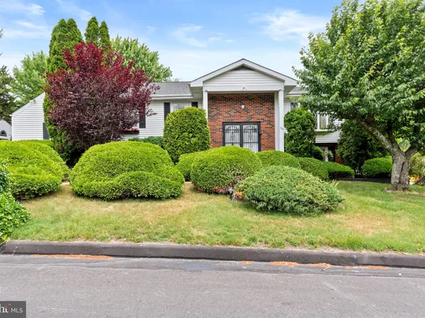 164 Garfield Ave, Turnersville, NJ 08012