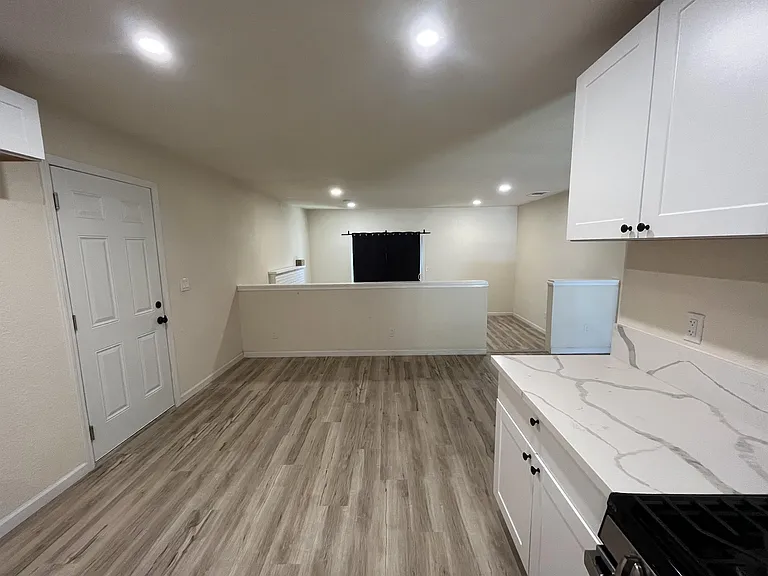 3021 Farris Ave — Photo 4