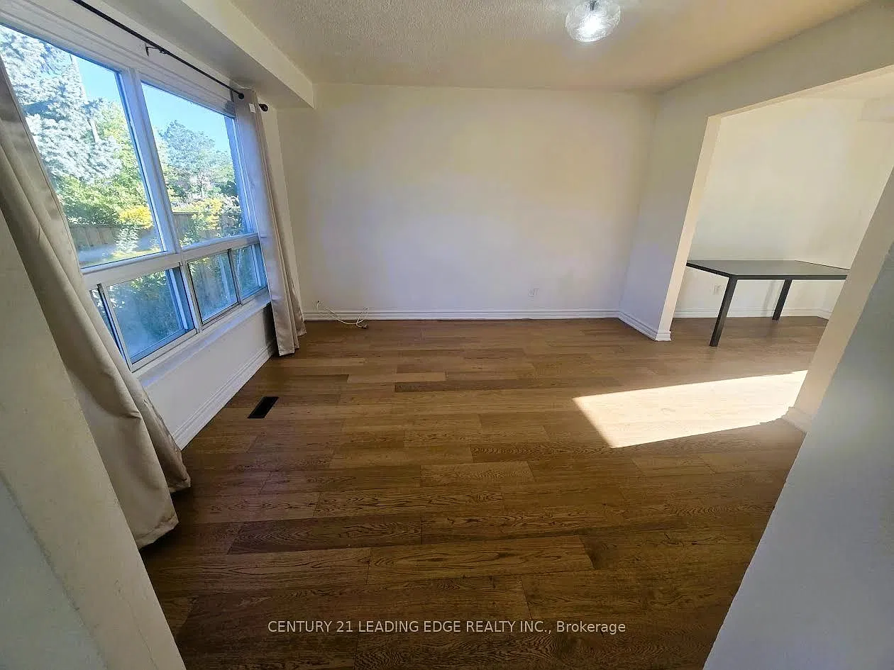 4 bed, $3,400 — Photo 4