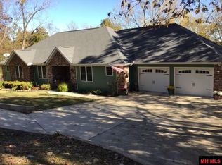 112 Woodstone Rd, Bull Shoals, AR 72619