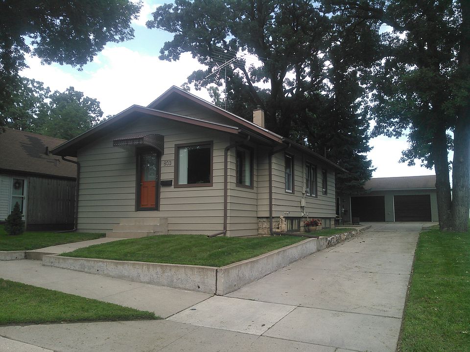 1st image of 803 N Connecticut Ave